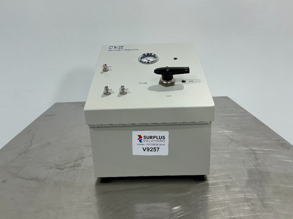 Image of CEM Microwave Protein Hydrolysis